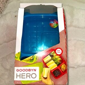 GOODBYN HERO LUNCHBOX 3-5 COMPARTMENTS INCLUDES 2 DIPPERS NEW NIB BLUE BPA FREE